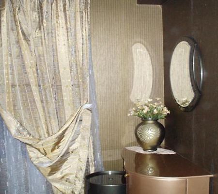 Guest Rooms Bela Neda ヴェリコ・タルノヴォ エクステリア 写真
